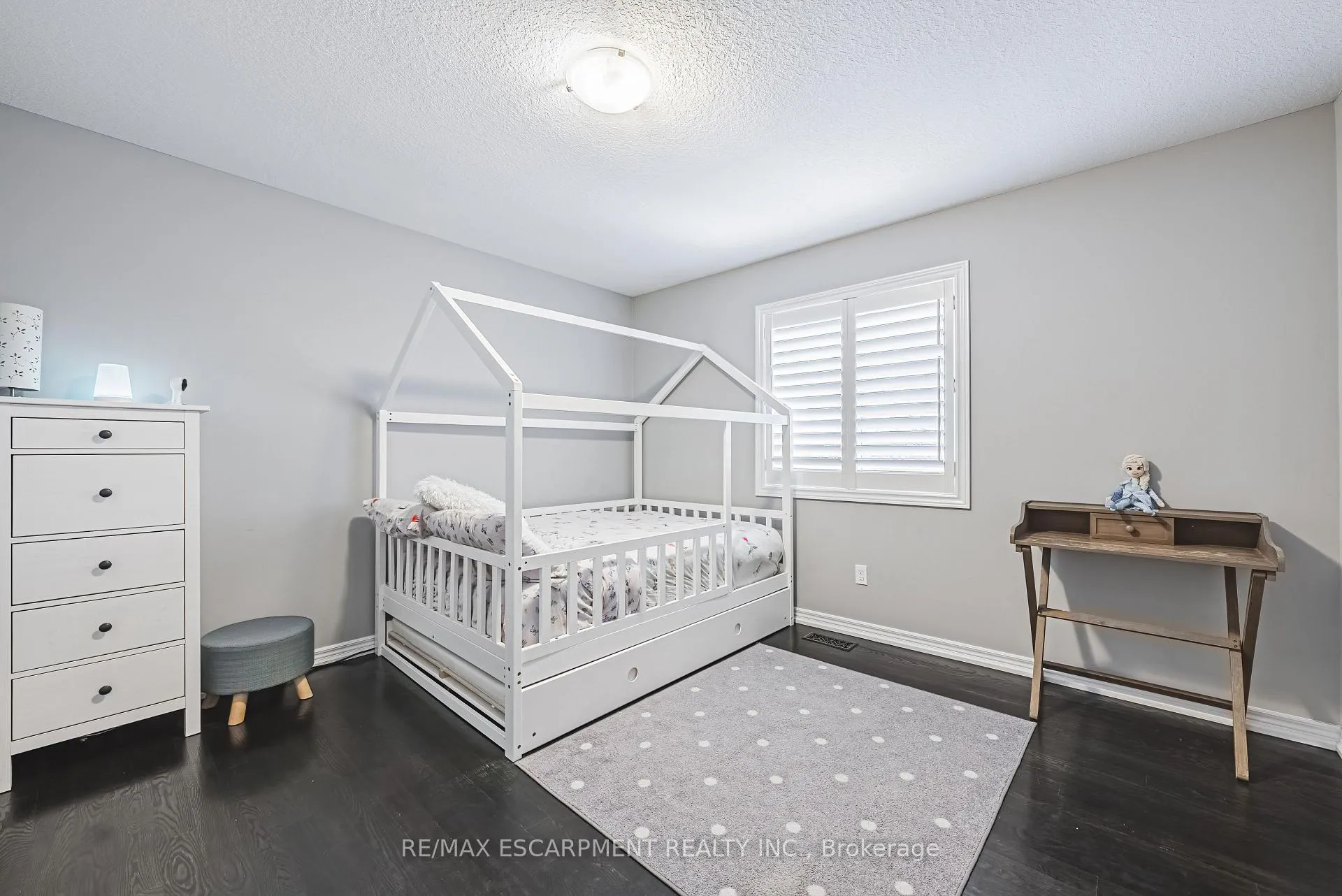 Photo 17 of 48 Madonna Drive, Hamilton, Carpenter — HOMEH
