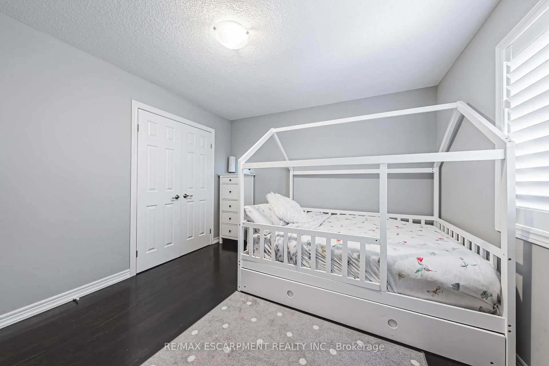 Photo 18 of 48 Madonna Drive, Hamilton, Carpenter — HOMEH
