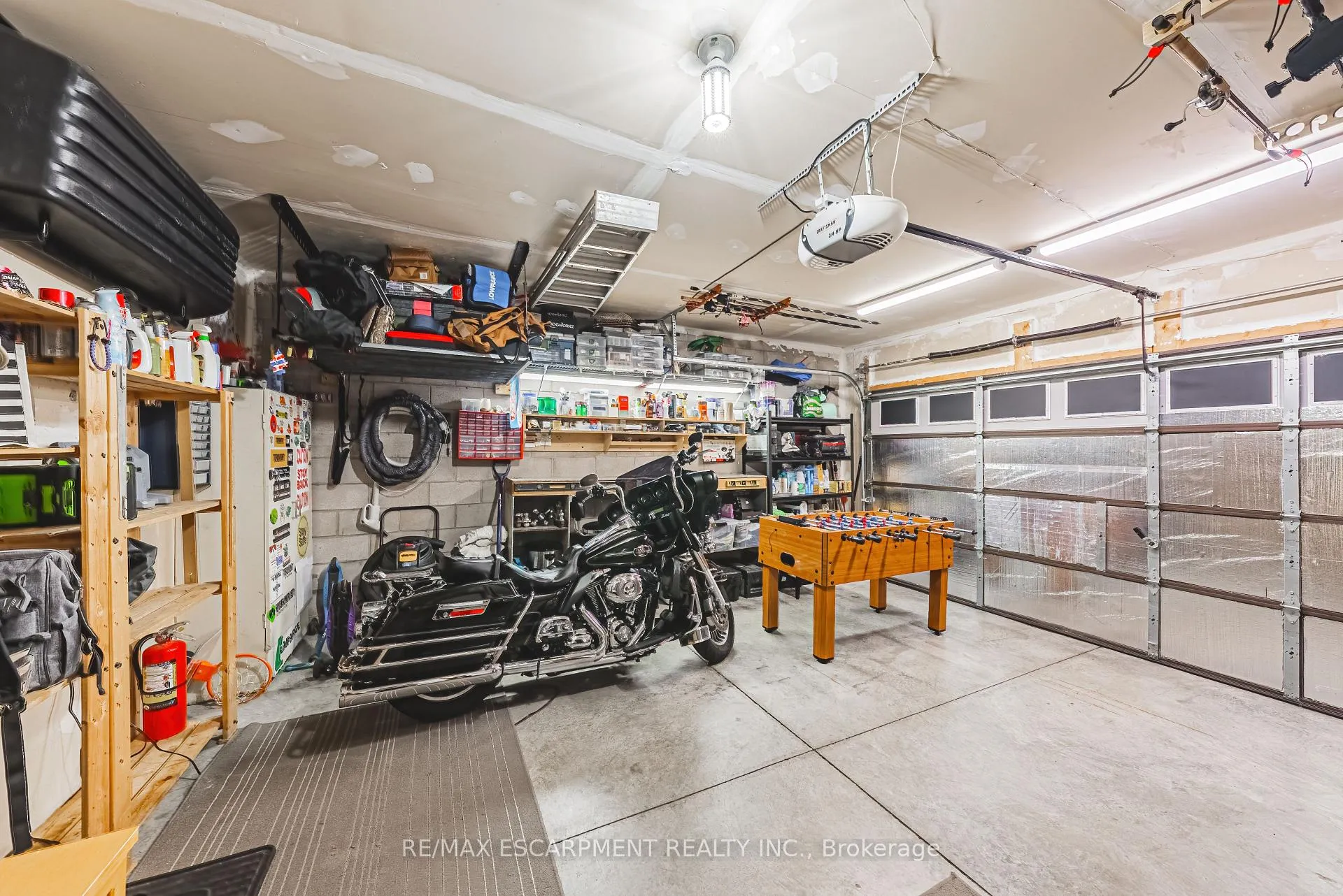 Photo 34 of 48 Madonna Drive, Hamilton, Carpenter — HOMEH