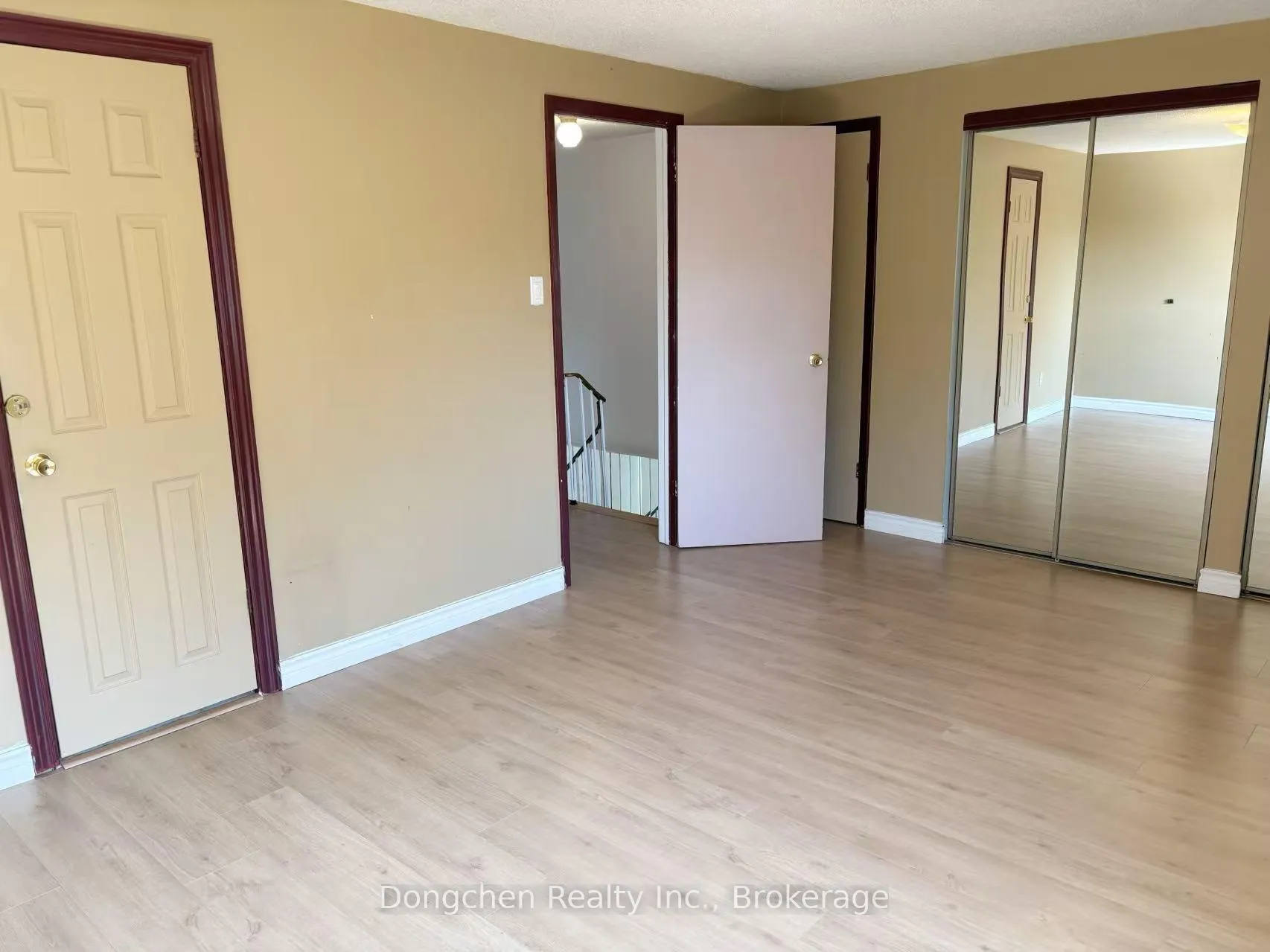 Photo 23 of 145 Risebrough Circuit, Markham, Milliken Mills West — HOMEH