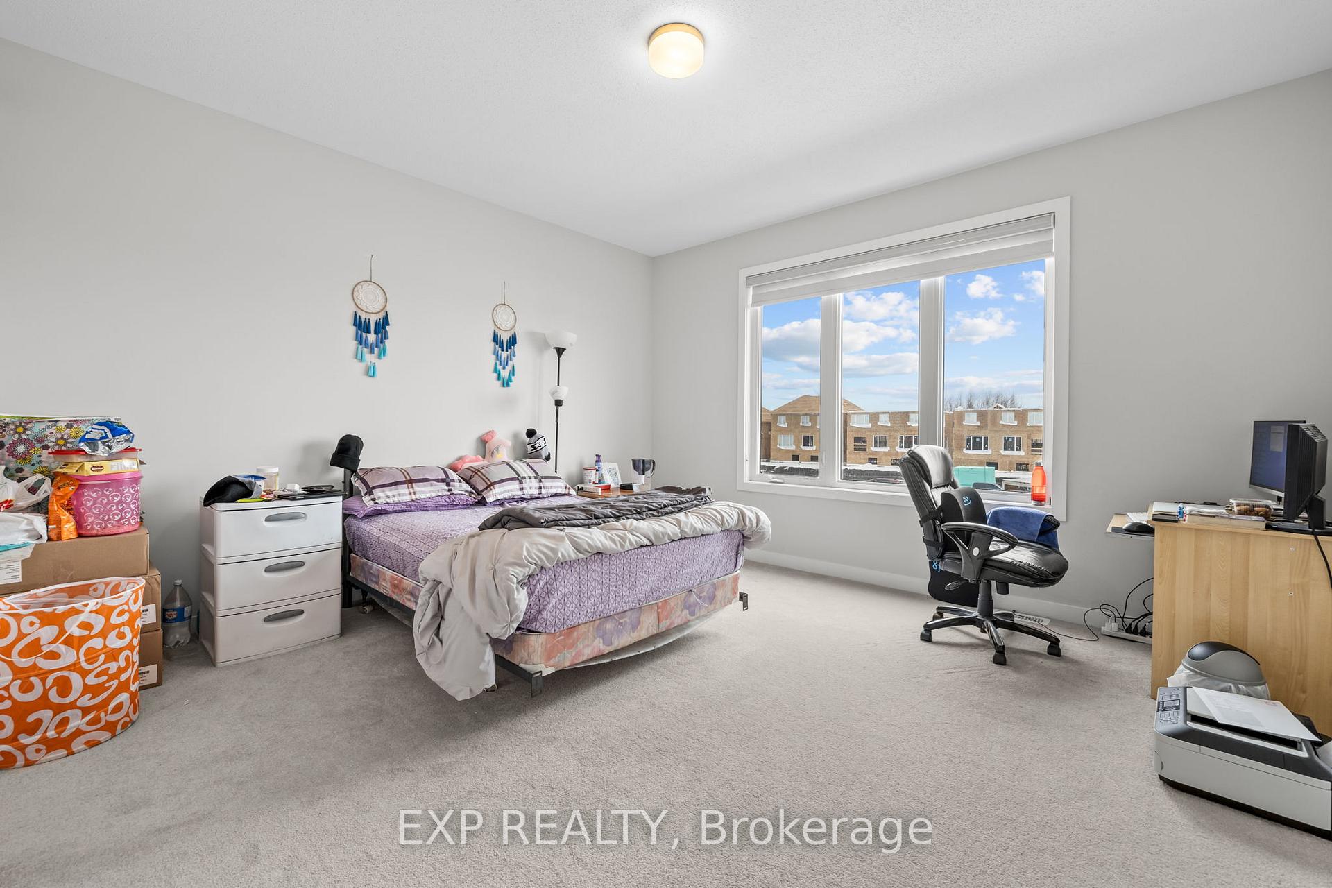 Photo 14 of 212 Conservancy Drive, Ottawa, Barrhaven - Heritage Park — HOMEH