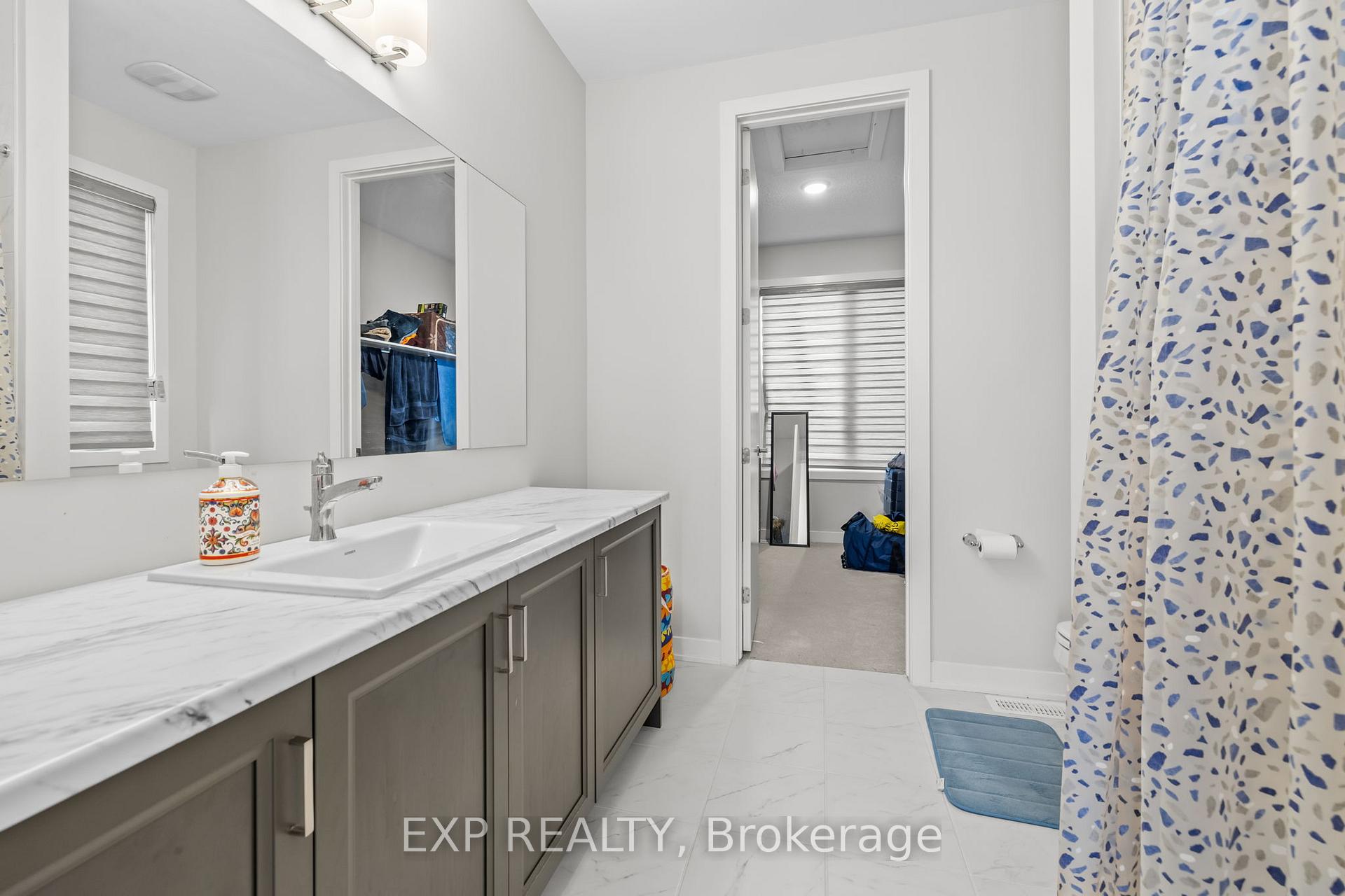Photo 15 of 212 Conservancy Drive, Ottawa, Barrhaven - Heritage Park — HOMEH