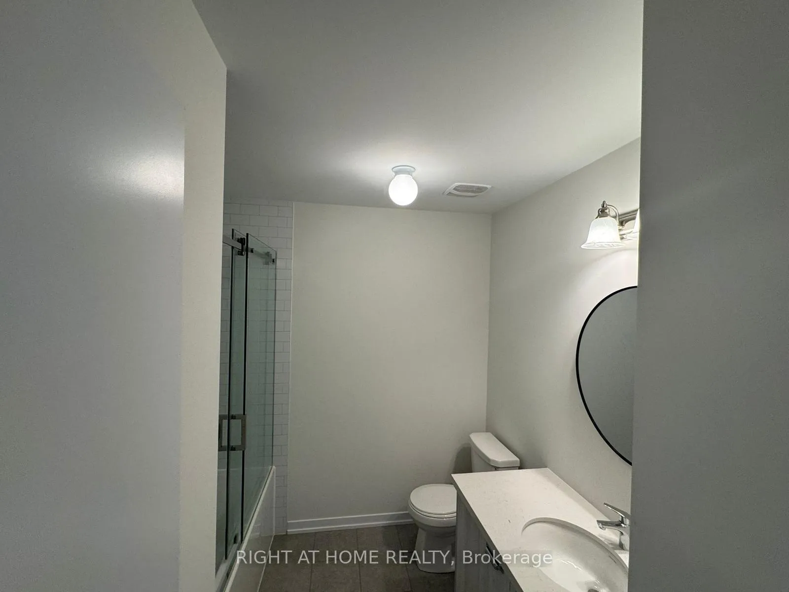 Photo 8 of 1536 Wheatcroft Drive, Oshawa, Kedron — HOMEH