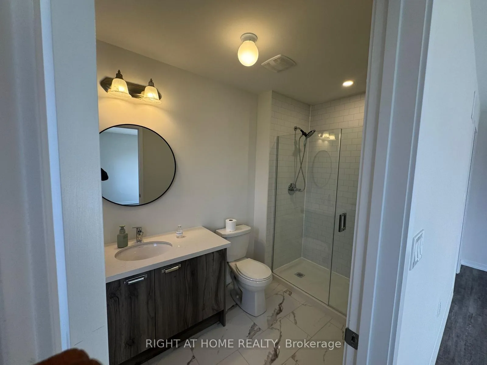 Photo 11 of 1536 Wheatcroft Drive, Oshawa, Kedron — HOMEH