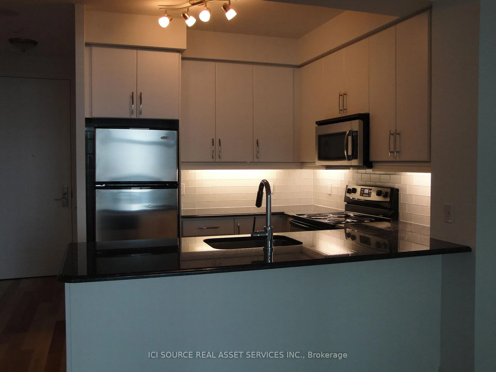 Photo 8 of Unit 1803, 1 Scott Street, Toronto, Waterfront Communities — HOMEH