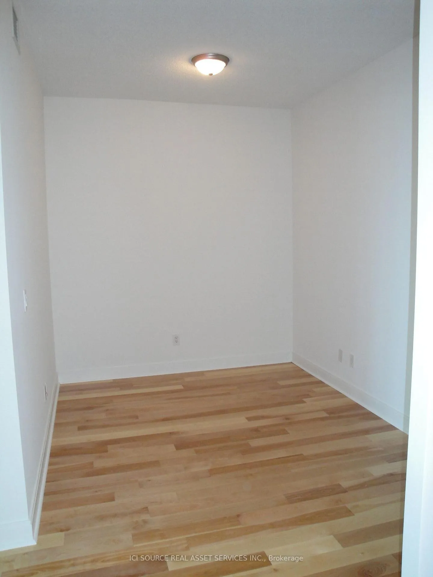Photo 11 of Unit 1803, 1 Scott Street, Toronto, Waterfront Communities — HOMEH