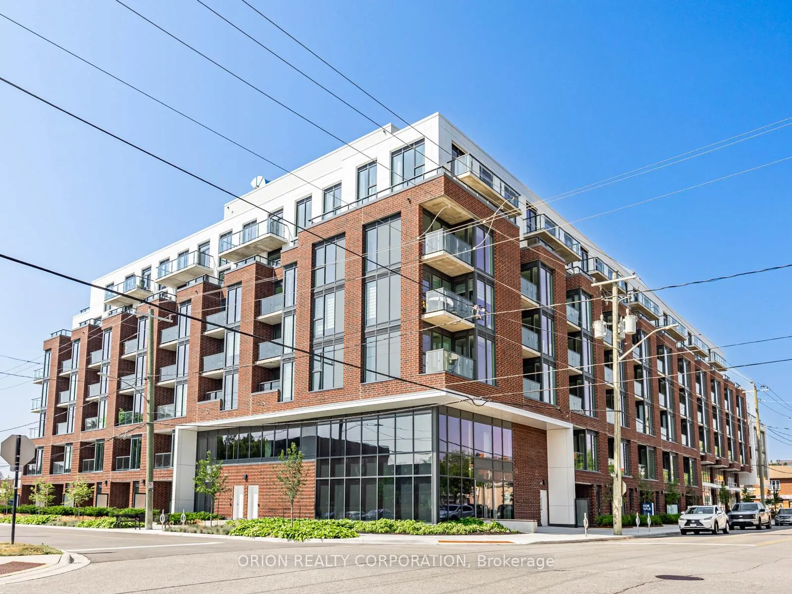 Front of Unit 617, 201 Brock Street S