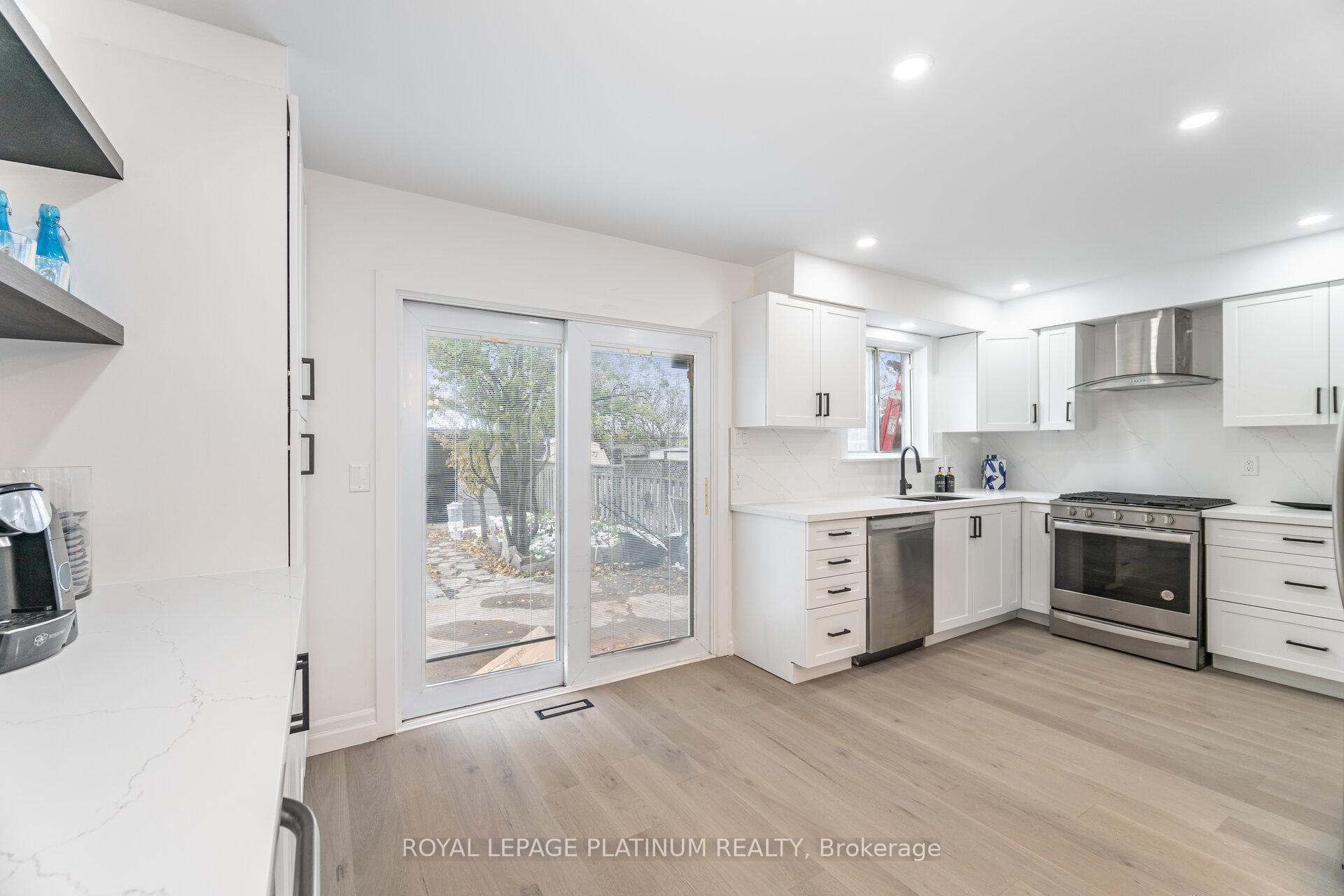 Photo 12 of 230 Archdekin Drive, Brampton, Madoc — HOMEH