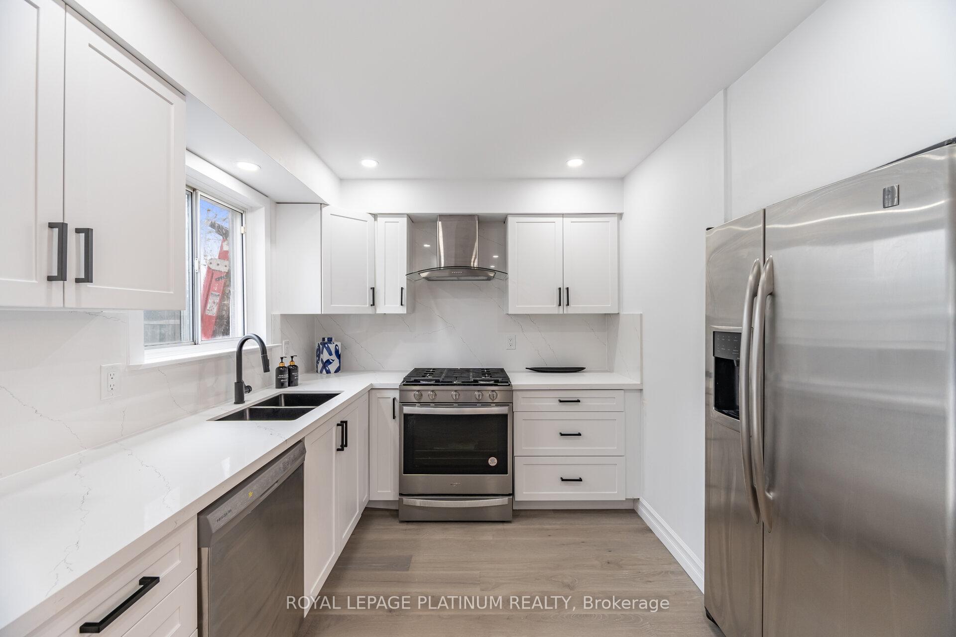 Photo 14 of 230 Archdekin Drive, Brampton, Madoc — HOMEH