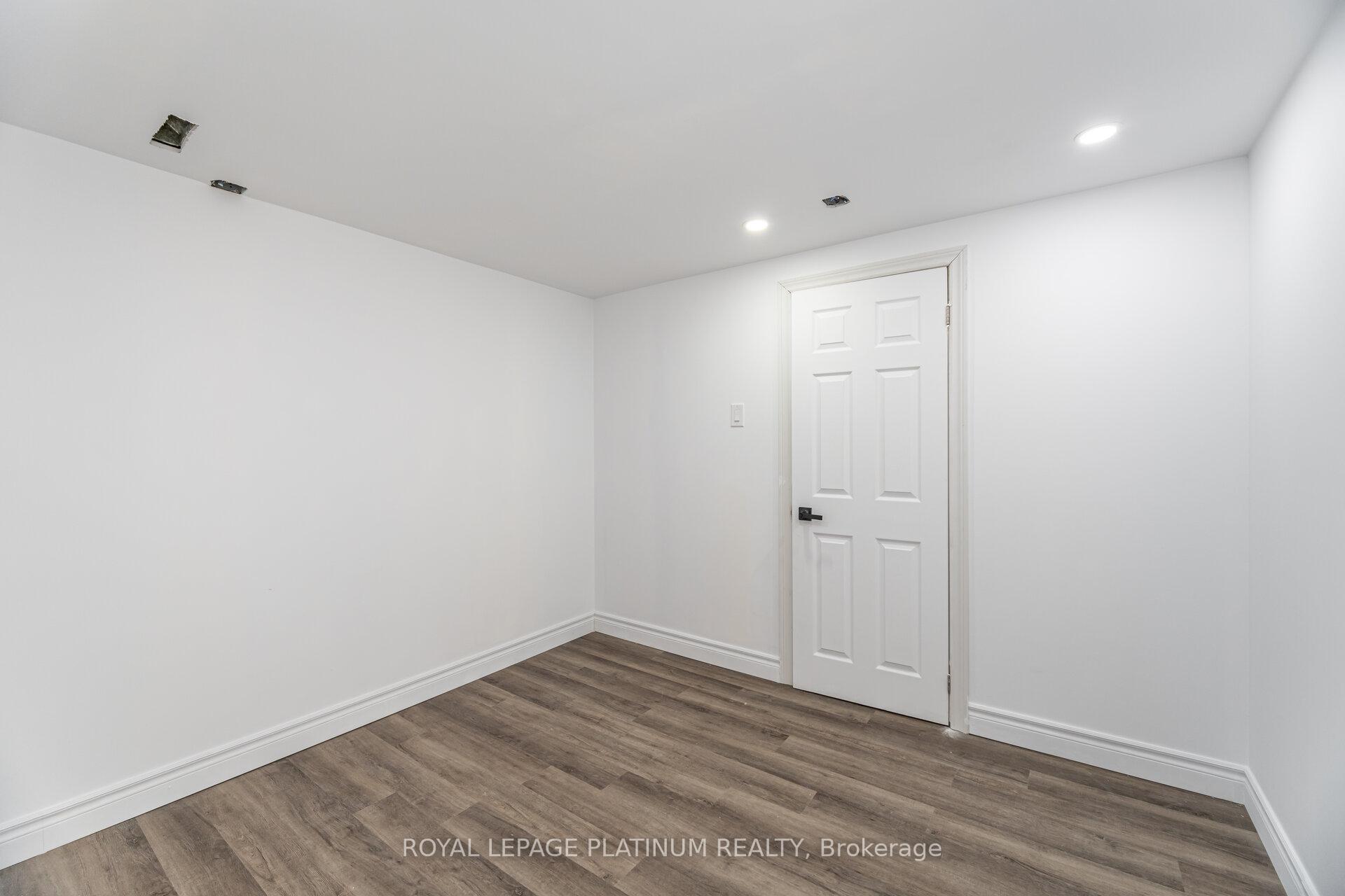 Photo 35 of 230 Archdekin Drive, Brampton, Madoc — HOMEH