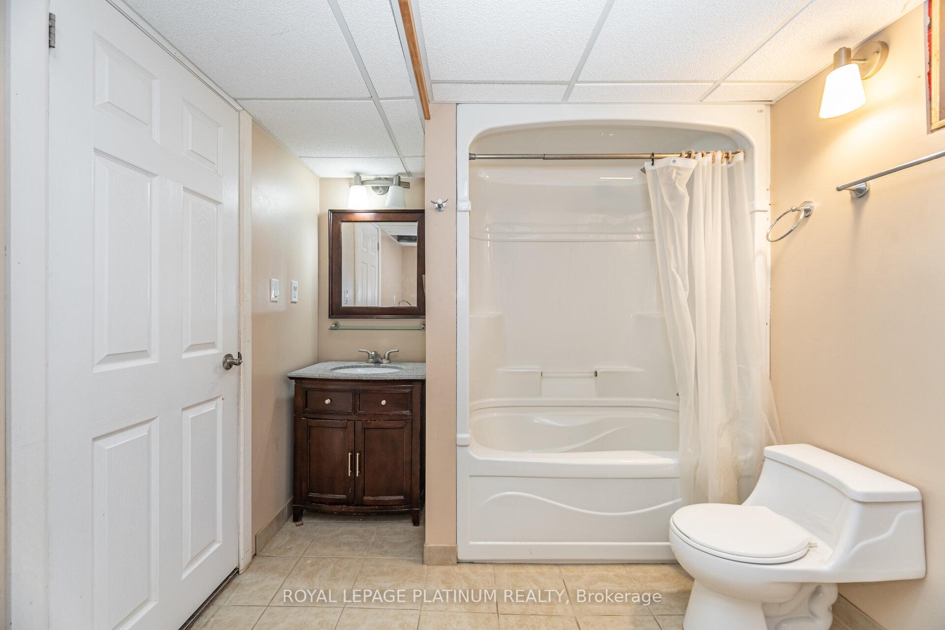 Photo 36 of 230 Archdekin Drive, Brampton, Madoc — HOMEH