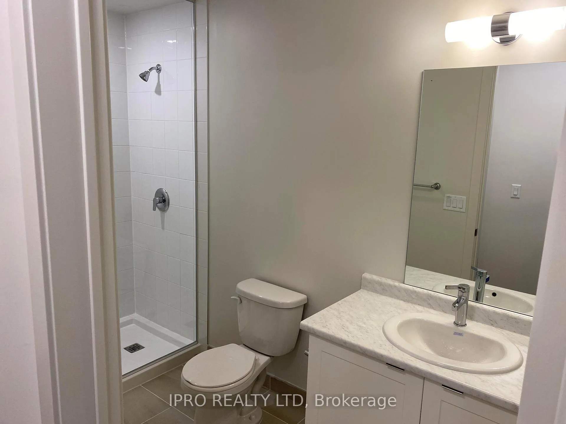 Photo 4 of Unit 103, 62 Sky Harbour Drive E, Brampton, Bram West — HOMEH