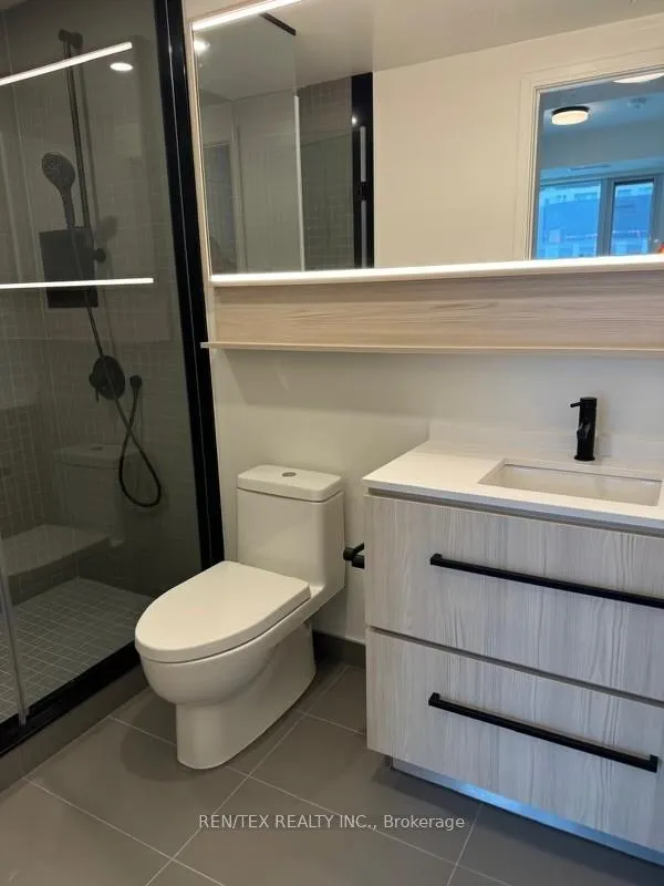 Photo 8 of Unit 1007, 425 Front Street, Toronto, Waterfront Communities — HOMEH