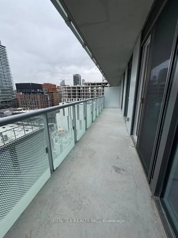 Photo 10 of Unit 1007, 425 Front Street, Toronto, Waterfront Communities — HOMEH
