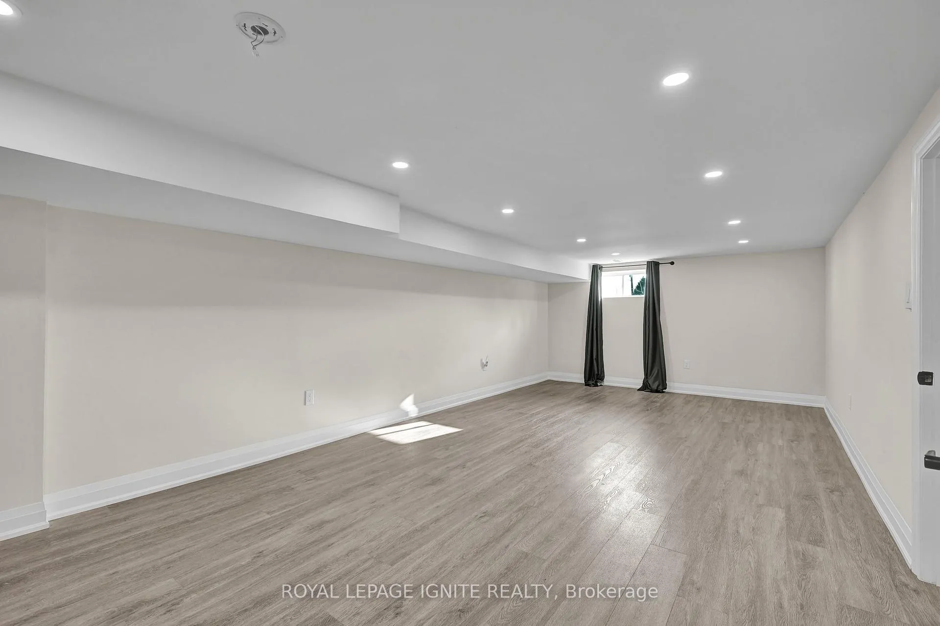 Photo 6 of Unit Lower unit, 1690 Highway 2 Road, Clarington, Courtice — HOMEH