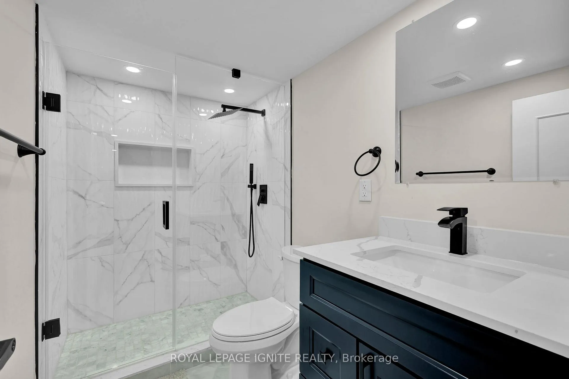 Photo 8 of Unit Lower unit, 1690 Highway 2 Road, Clarington, Courtice — HOMEH