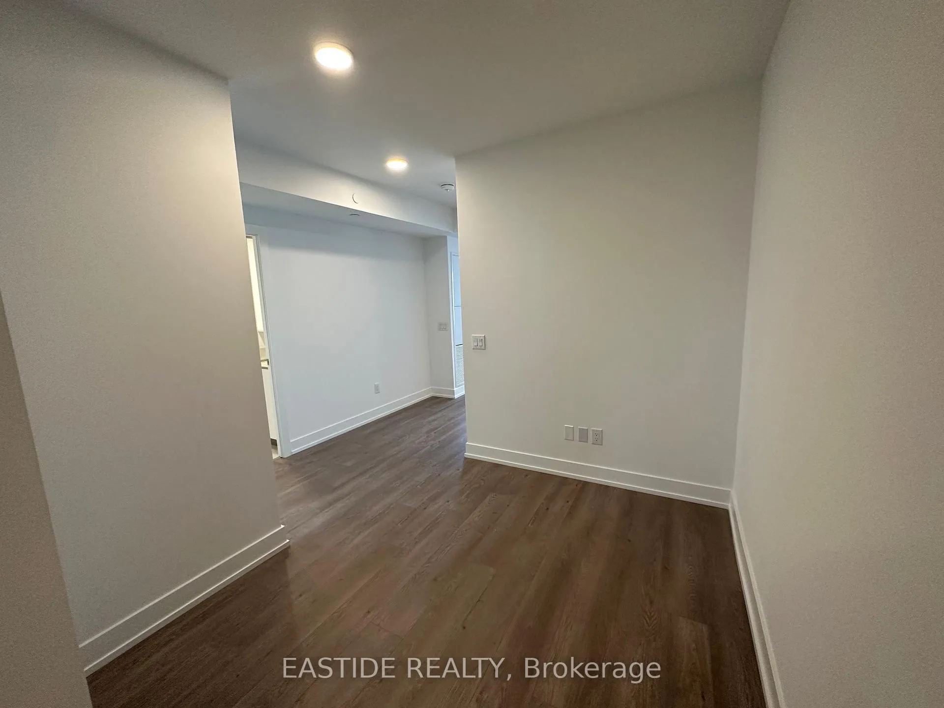 Photo 4 of Unit 523, 9 Clegg Road, Markham, Unionville — HOMEH