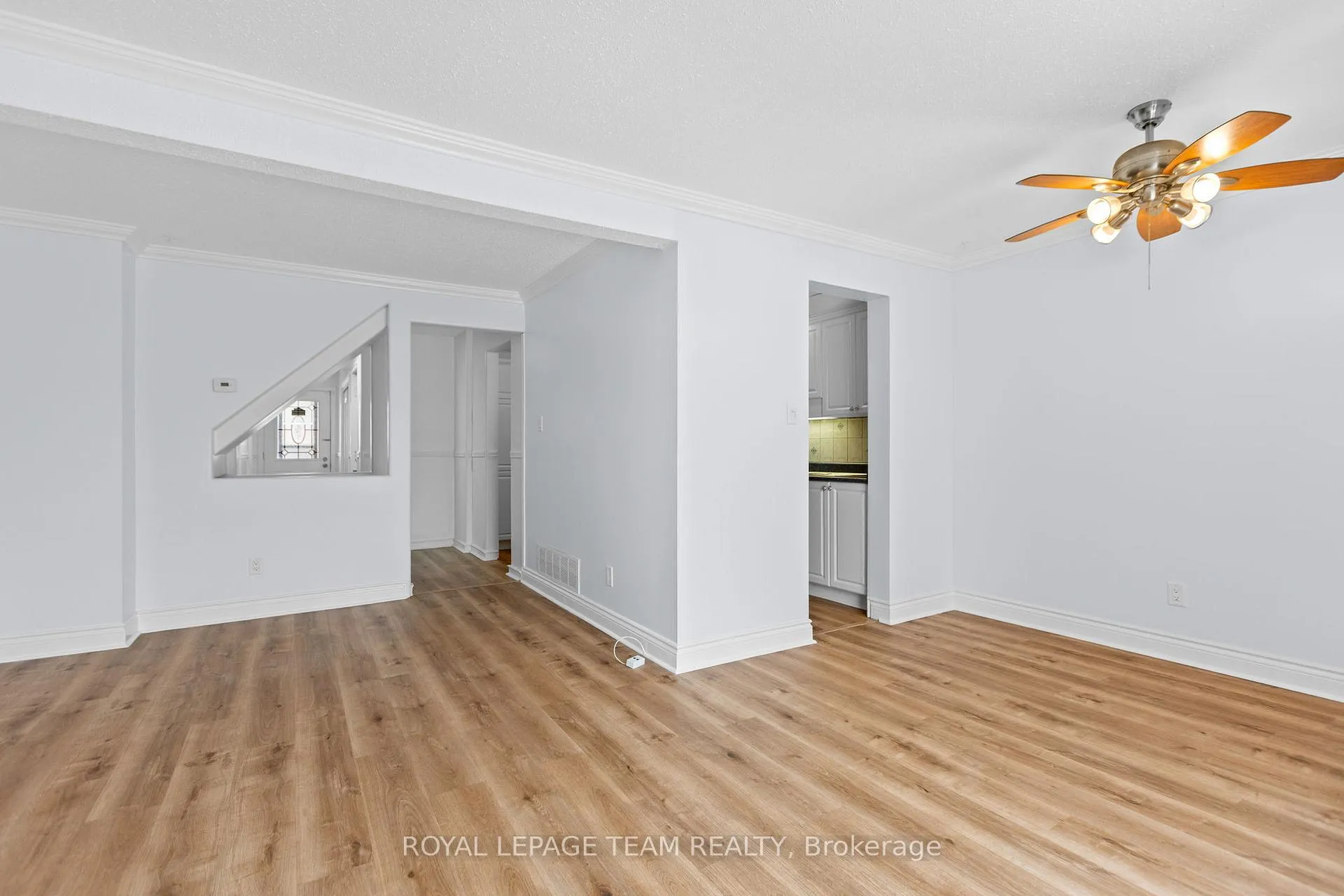 Photo 13 of 6356 Mary Jane Crescent, Ottawa, Chateauneuf — HOMEH