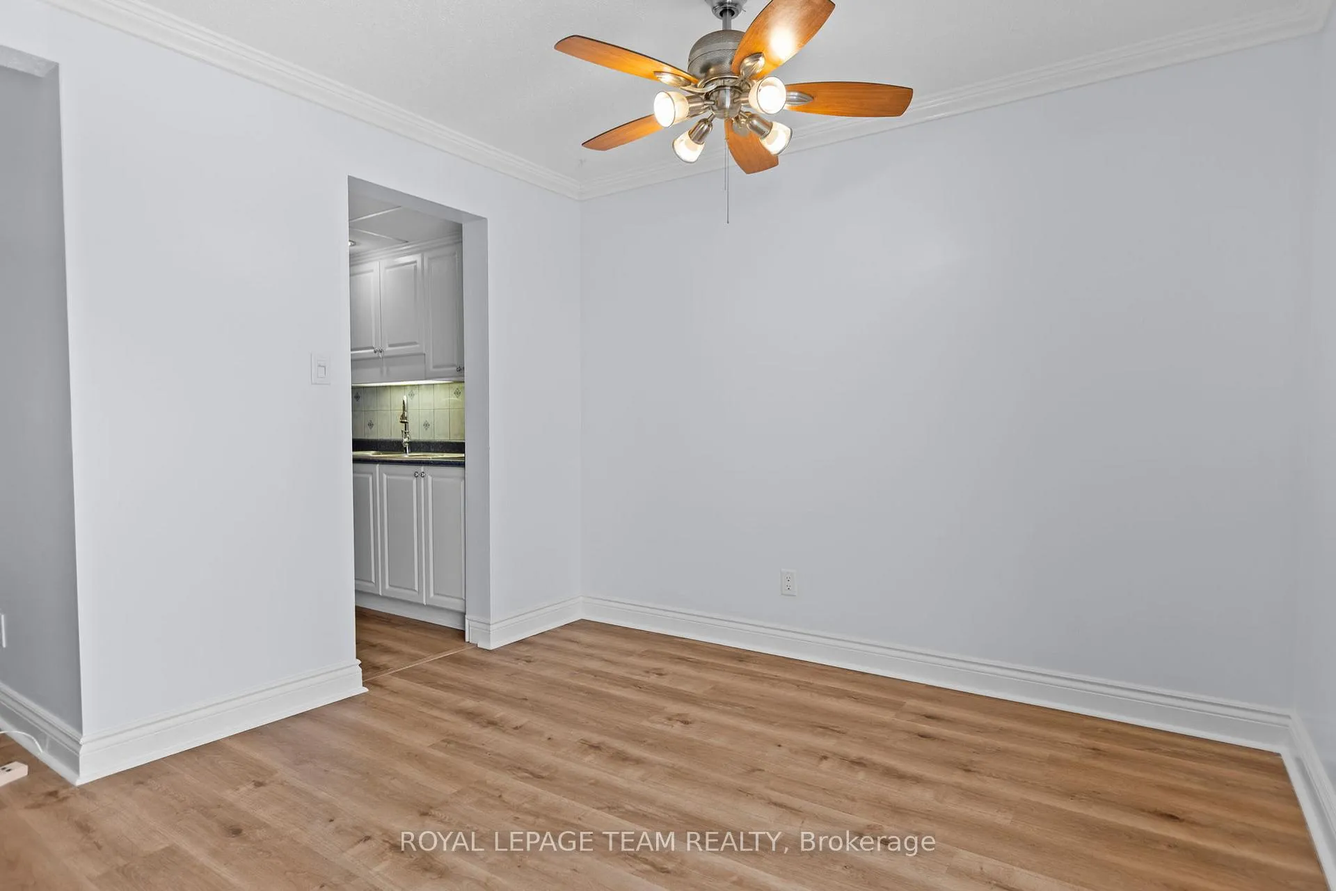 Photo 14 of 6356 Mary Jane Crescent, Ottawa, Chateauneuf — HOMEH