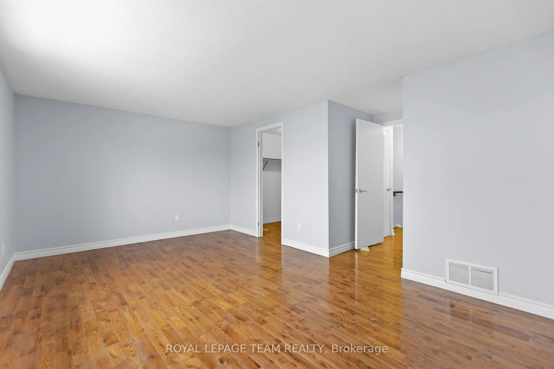 Photo 28 of 6356 Mary Jane Crescent, Ottawa, Chateauneuf — HOMEH