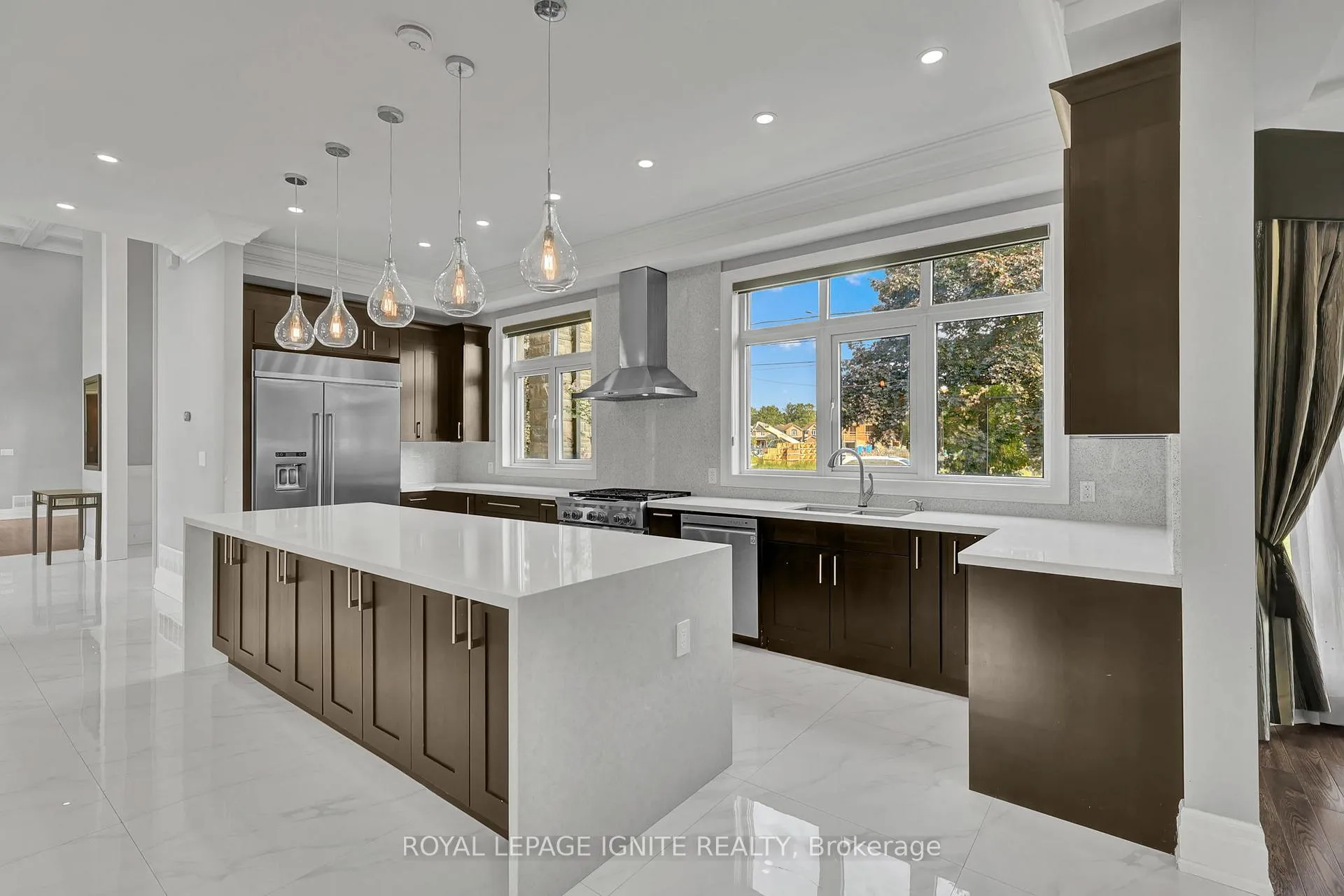 Photo 8 of Unit Main, 1690 Highway 2 Road, Clarington, Courtice — HOMEH