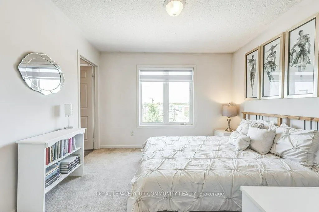 Photo 14 of 73 Burton Howard Drive, Aurora, Bayview Northeast — HOMEH