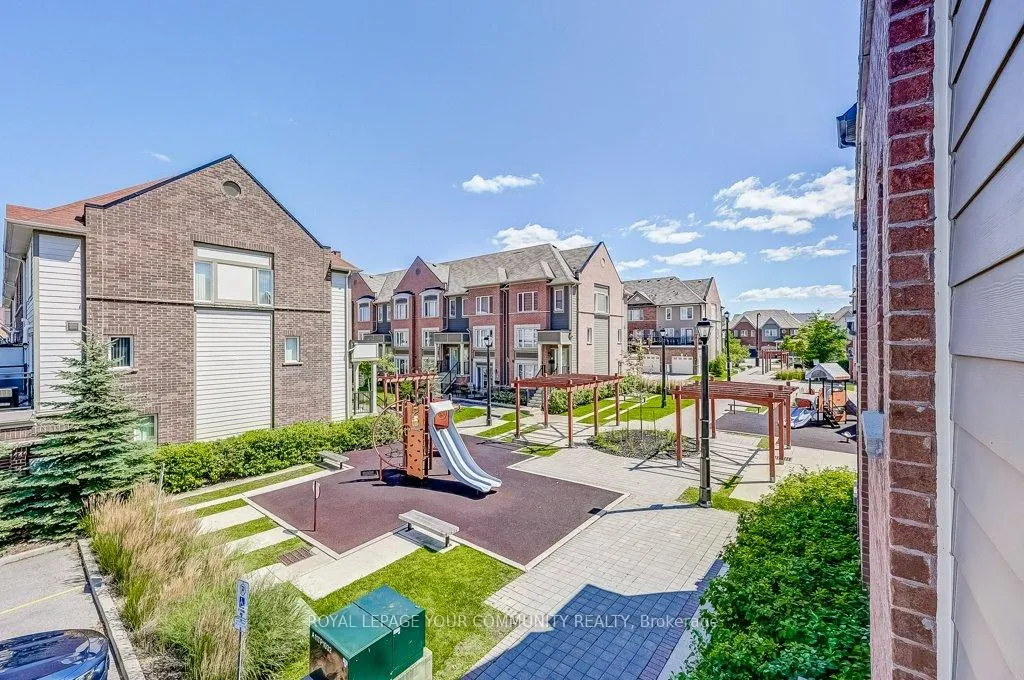 Photo 27 of 73 Burton Howard Drive, Aurora, Bayview Northeast — HOMEH