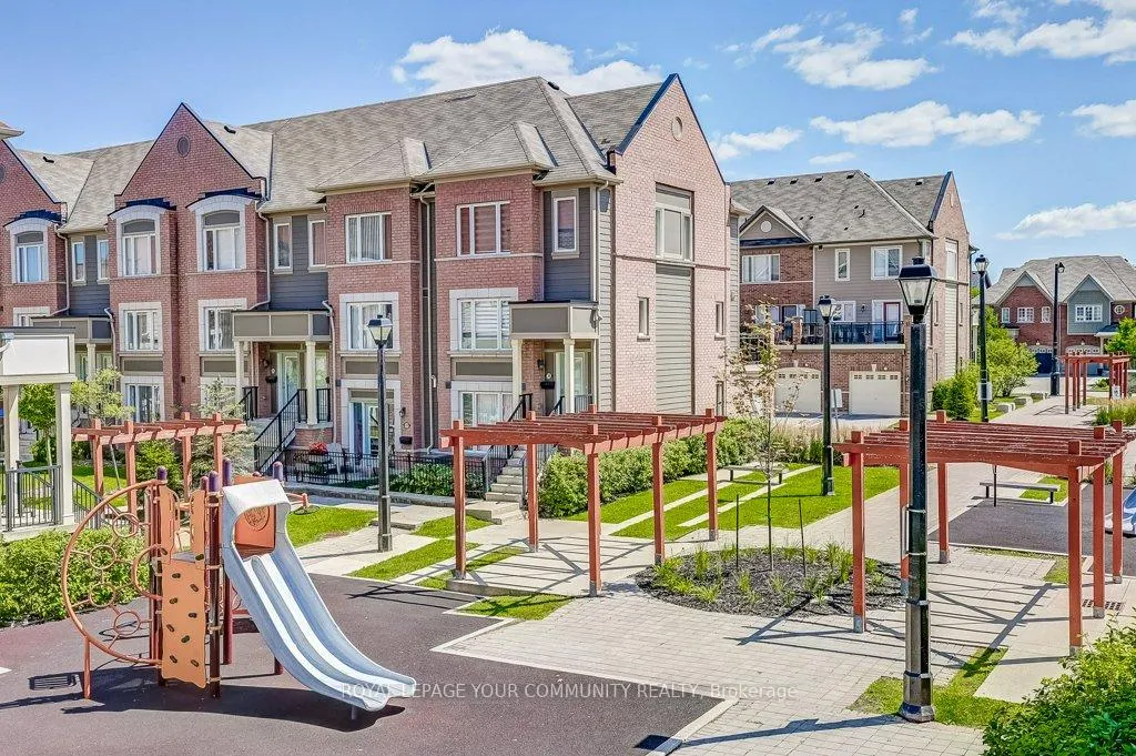 Photo 28 of 73 Burton Howard Drive, Aurora, Bayview Northeast — HOMEH
