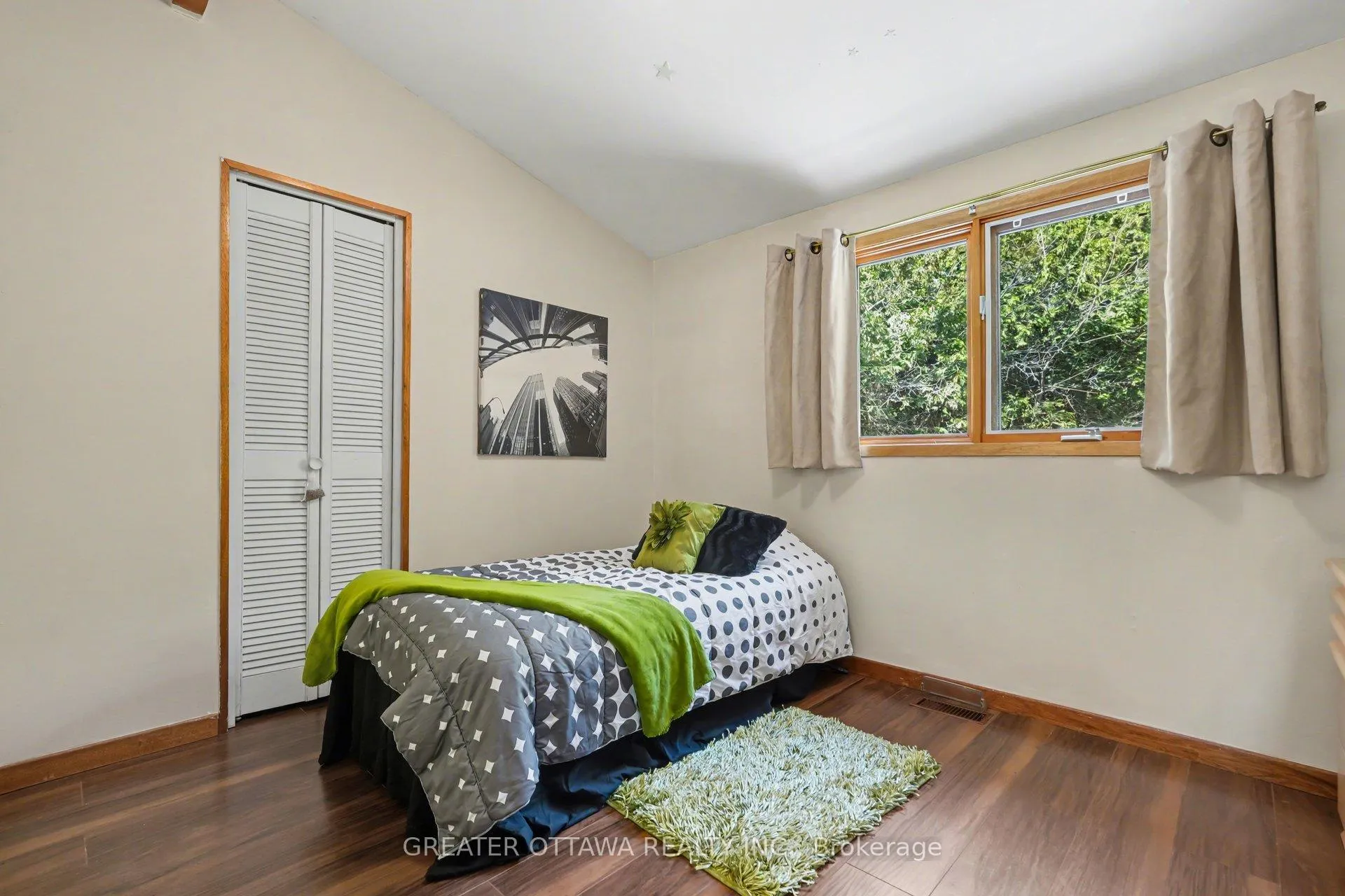 Photo 14 of 686 John Kennedy Way N, Ottawa, Huntley Ward (South West) — HOMEH