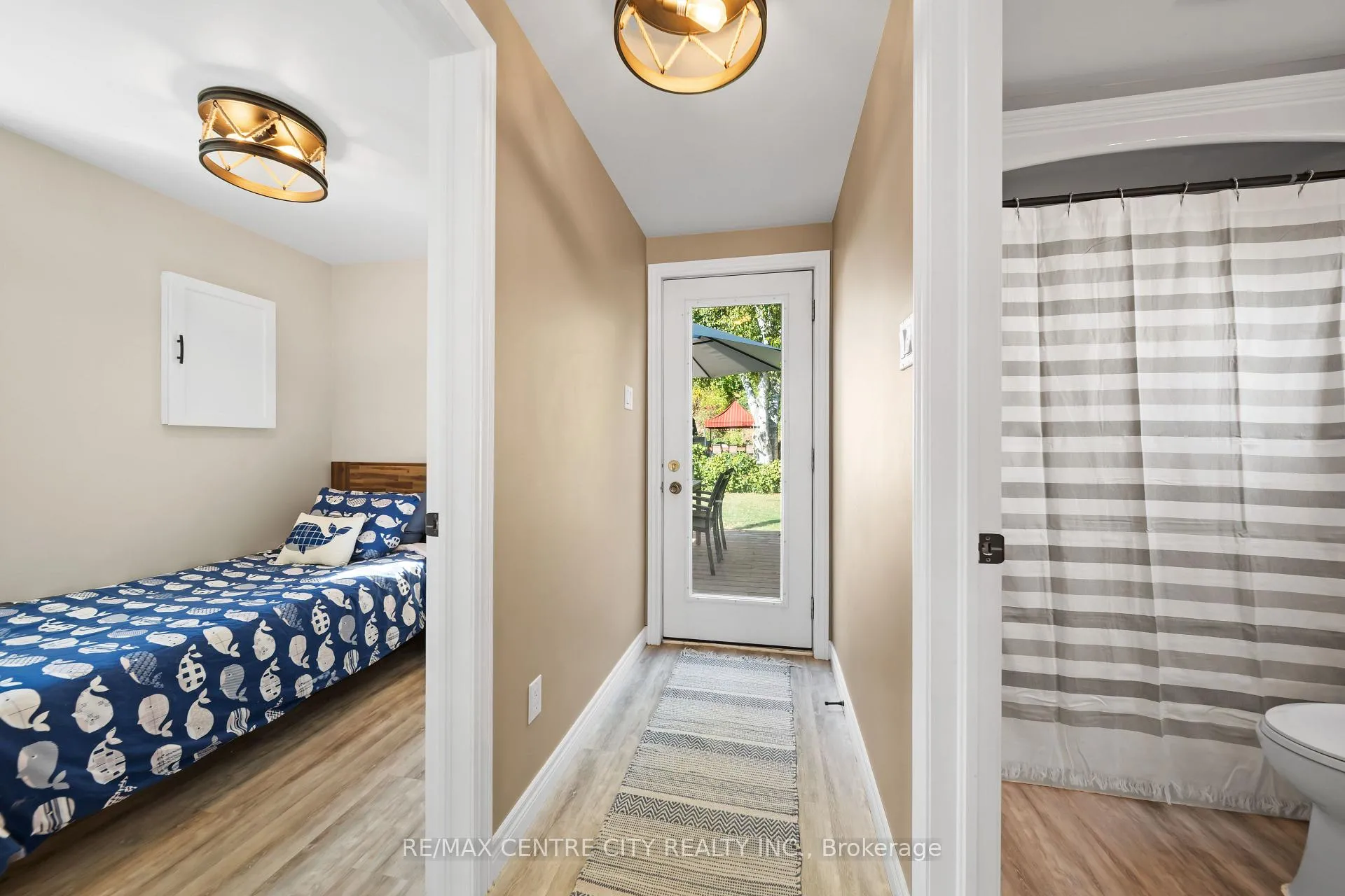 Photo 19 of 417 Edith Cavell Boulevard, Central Elgin, Rural Central Elgin — HOMEH