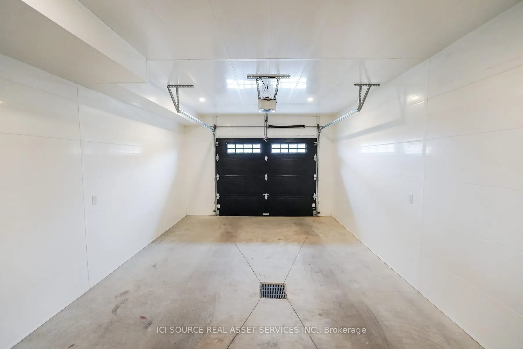 Photo 17 of 1306 15th Avenue E, Owen Sound — HOMEH