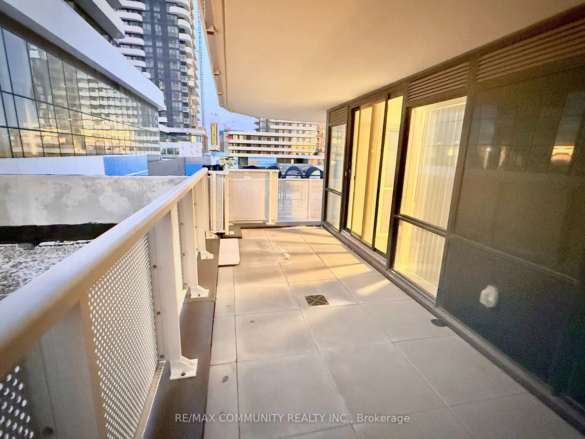 Photo 12 of Unit 317, 195 Commerce Street, Vaughan, Vaughan Corporate Centre — HOMEH
