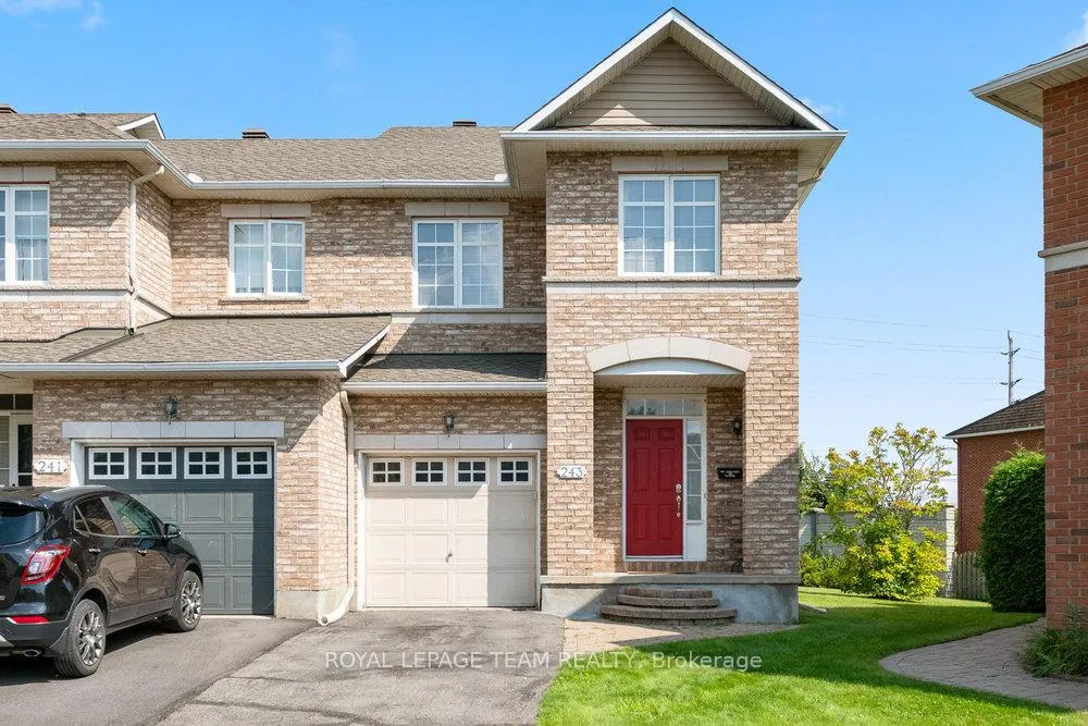 Photo 1 of 243 Royal Gala Private, Ottawa, Pineview — HOMEH