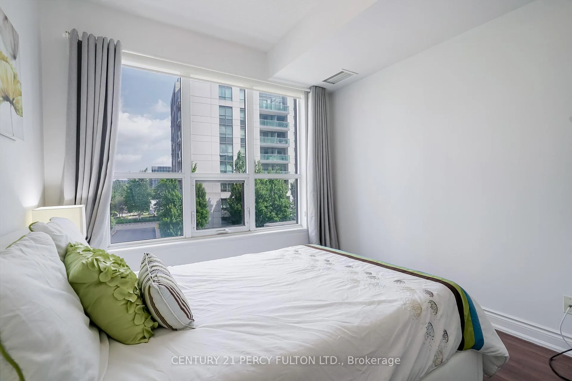 Photo 16 of Unit 315, 89 South Town Centre Boulevard, Markham, Unionville — HOMEH