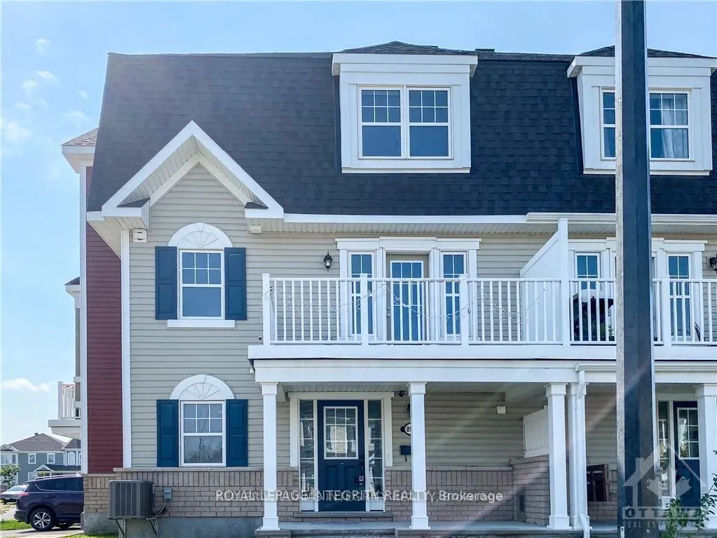 Front of 894 Fameflower Street