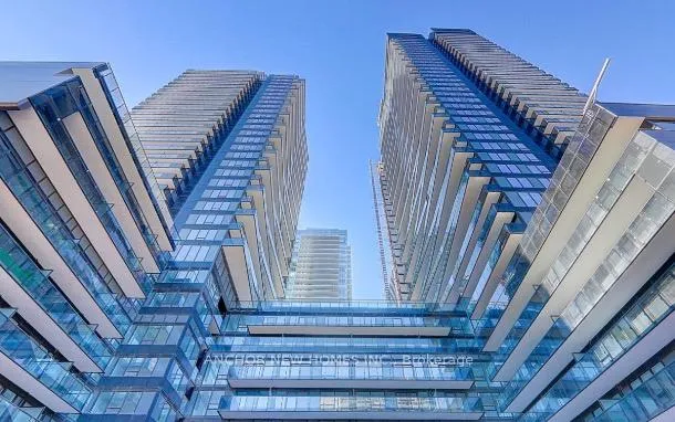 Front of Unit 2004S, 127 Broadway Avenue