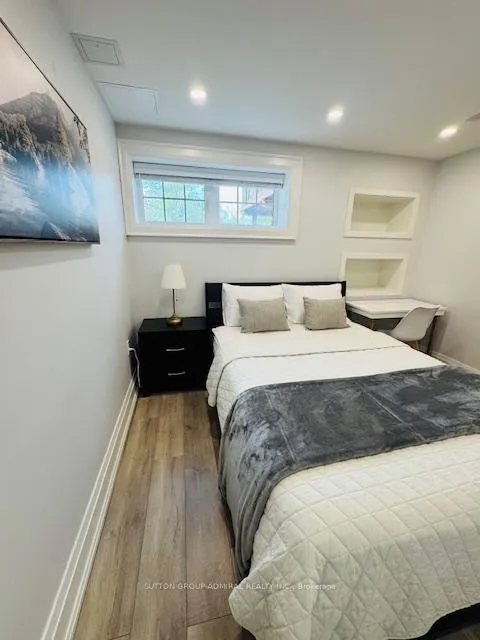 Photo 15 of Unit Two, 112 Thomas Cook Avenue, Vaughan, Patterson — HOMEH