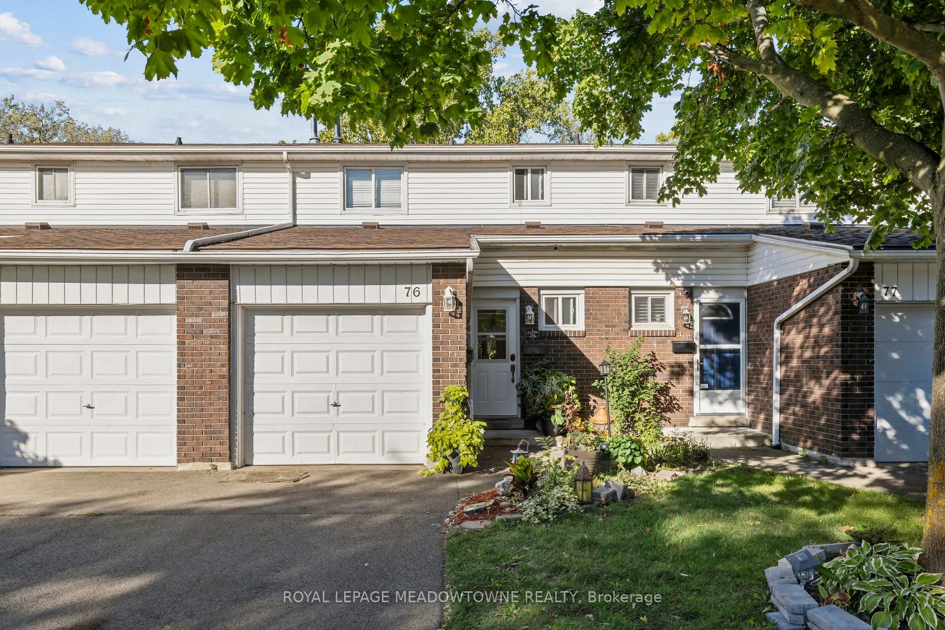 Photo 1 of Unit 76, 100 Quigley Road E, Hamilton, Vincent — HOMEH