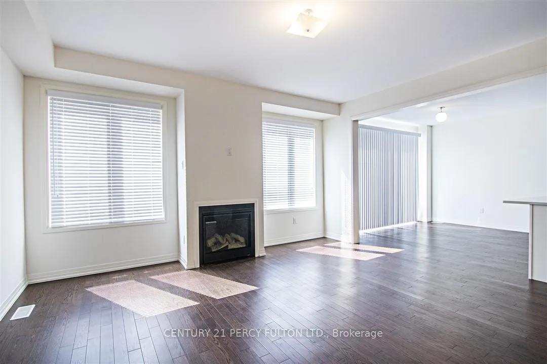 Photo 9 of 62 Cryderman Lane, Clarington, Bowmanville — HOMEH