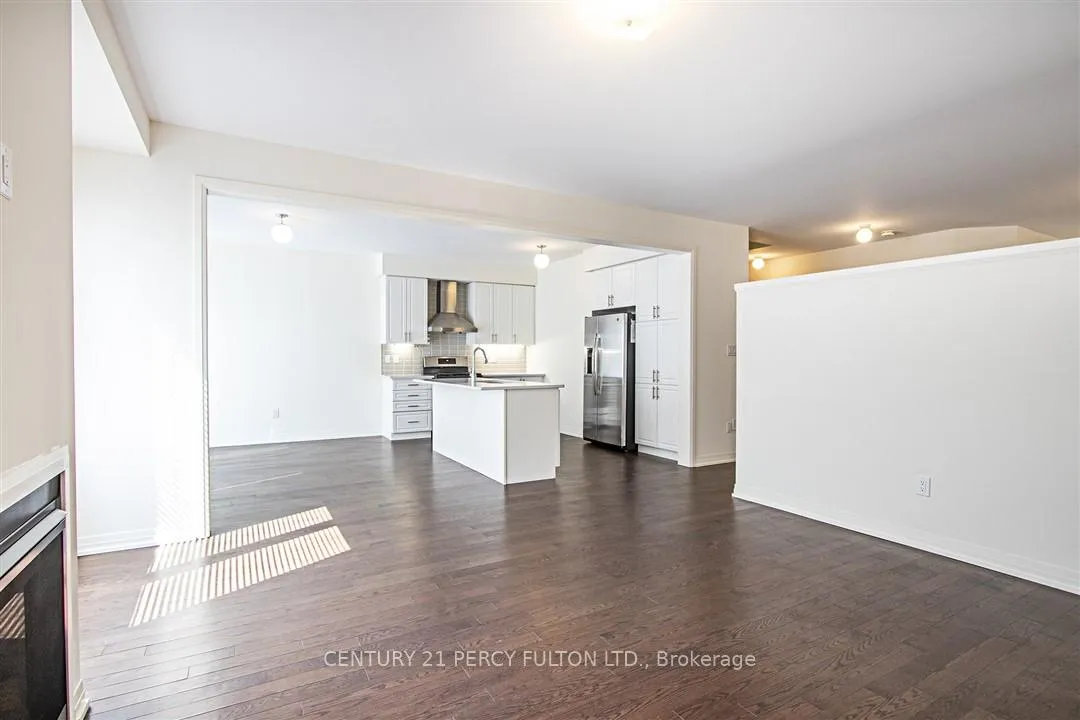 Photo 11 of 62 Cryderman Lane, Clarington, Bowmanville — HOMEH