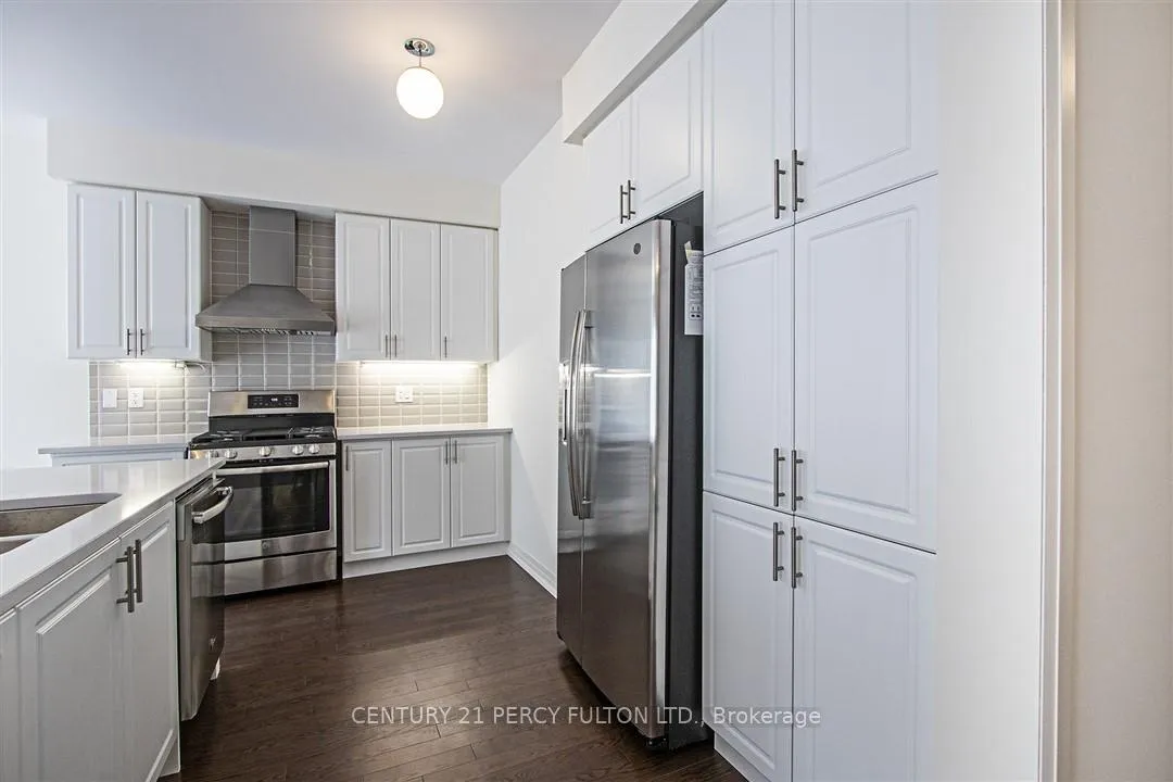 Photo 15 of 62 Cryderman Lane, Clarington, Bowmanville — HOMEH