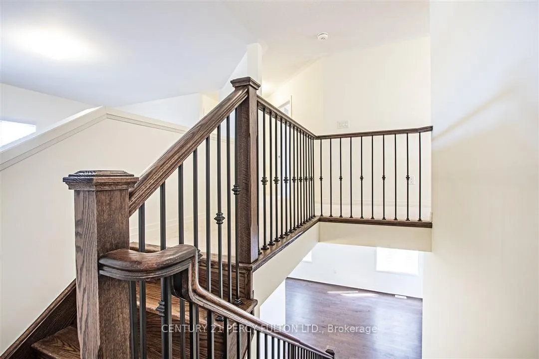 Photo 19 of 62 Cryderman Lane, Clarington, Bowmanville — HOMEH