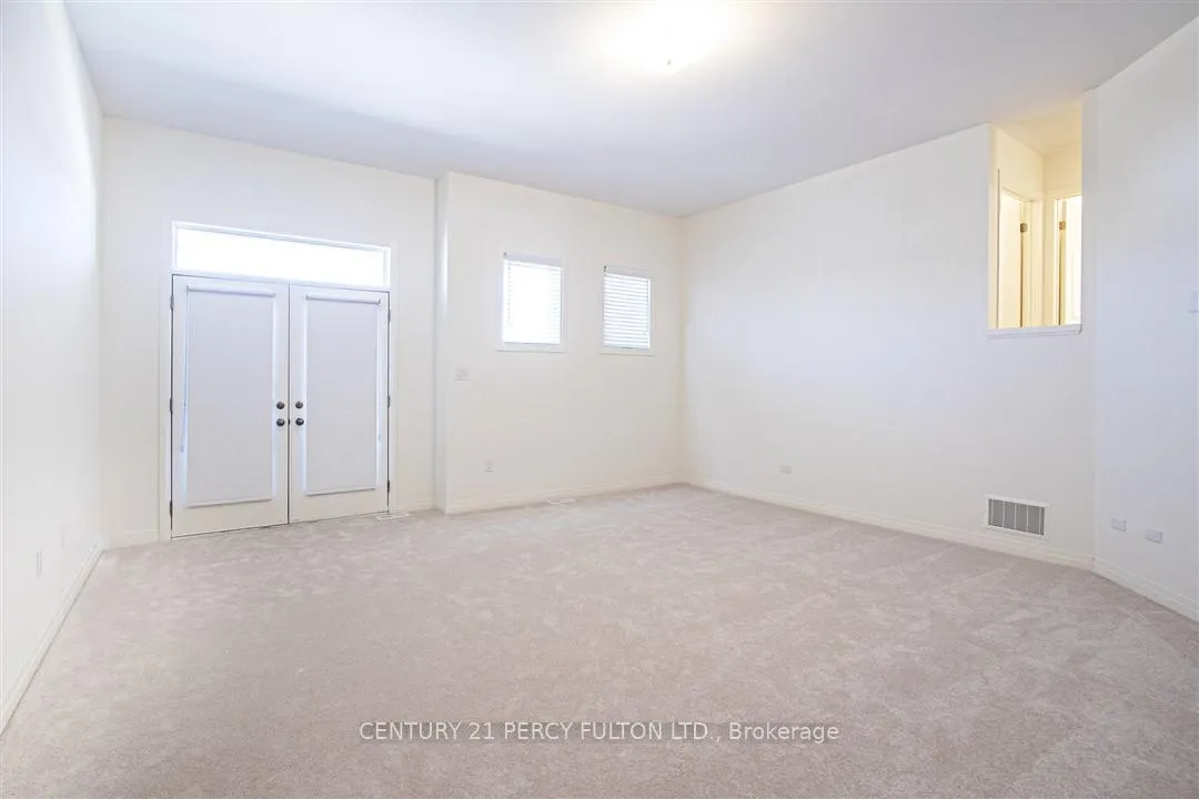 Photo 20 of 62 Cryderman Lane, Clarington, Bowmanville — HOMEH