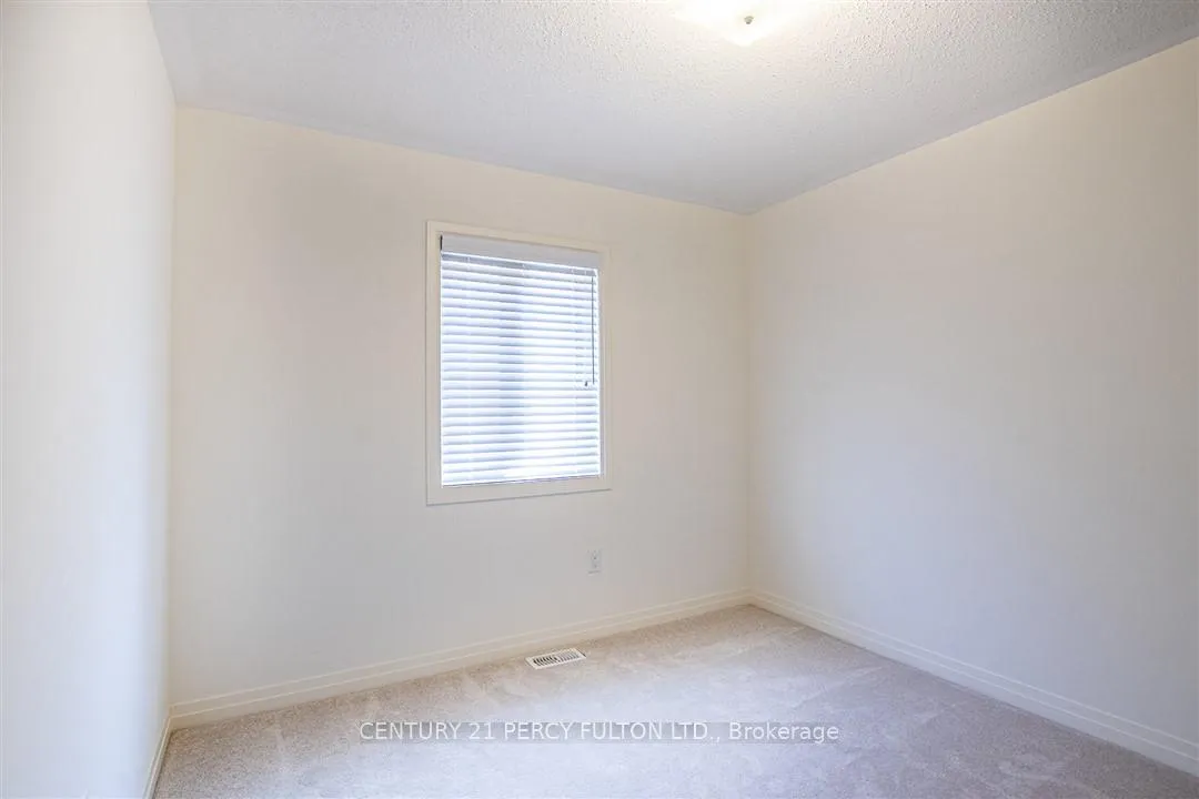 Photo 27 of 62 Cryderman Lane, Clarington, Bowmanville — HOMEH