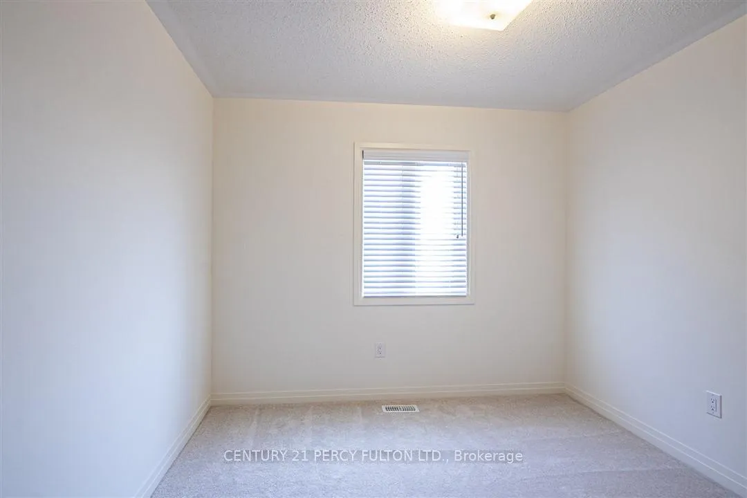 Photo 29 of 62 Cryderman Lane, Clarington, Bowmanville — HOMEH