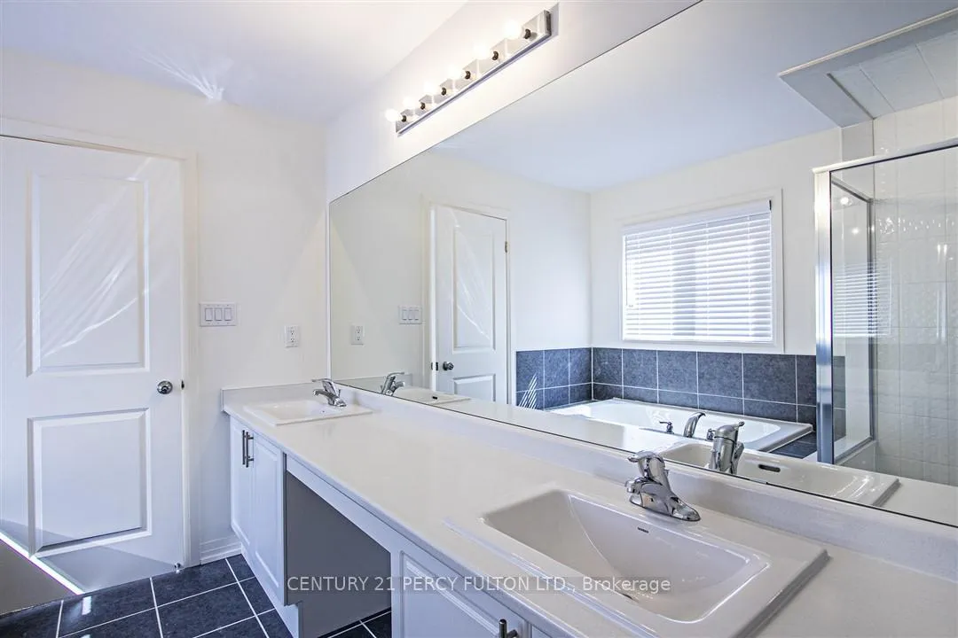 Photo 36 of 62 Cryderman Lane, Clarington, Bowmanville — HOMEH