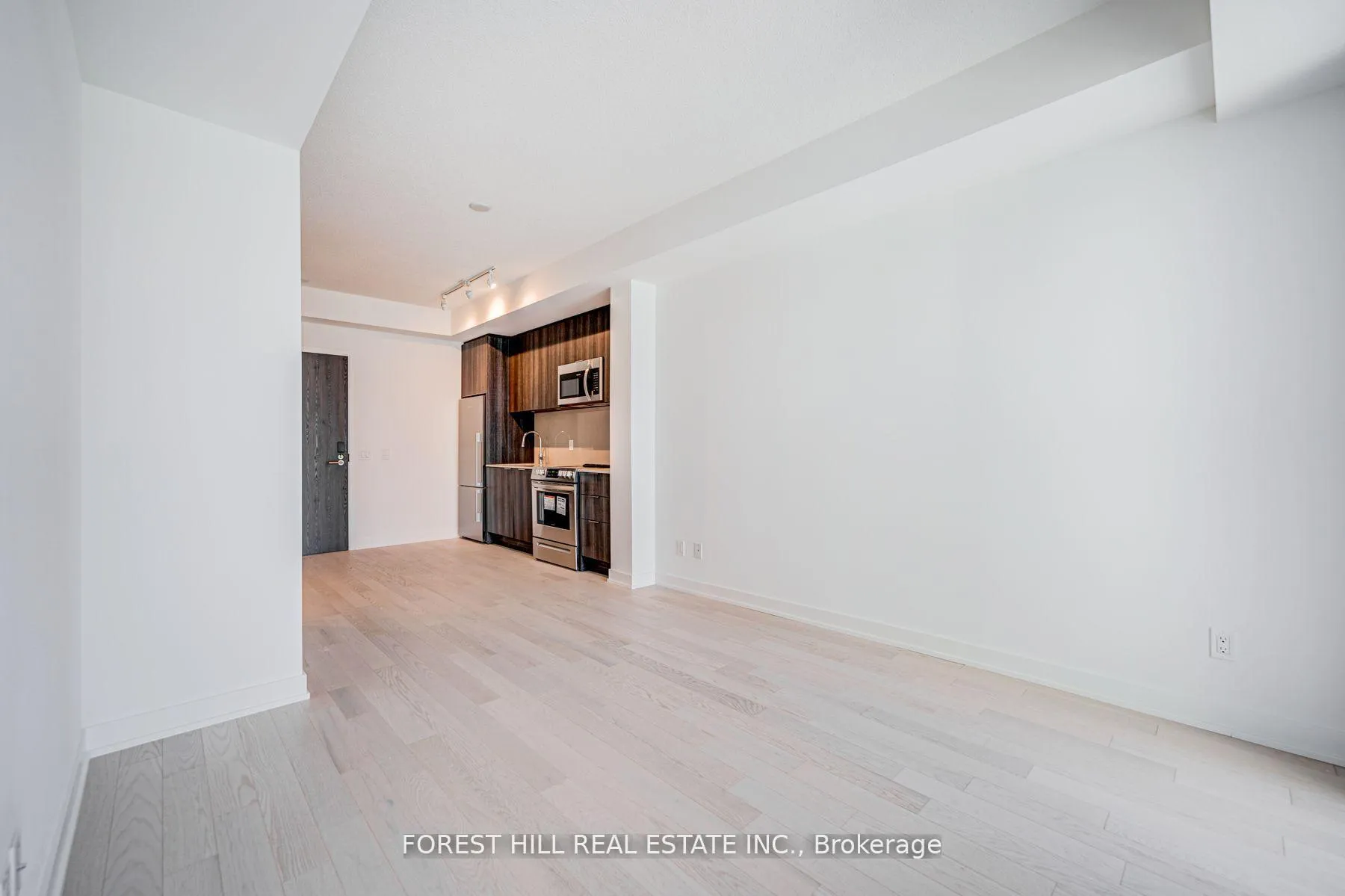 Photo 7 of Unit 3107, 25 Richmond Street E, Toronto, Church-Yonge Corridor — HOMEH
