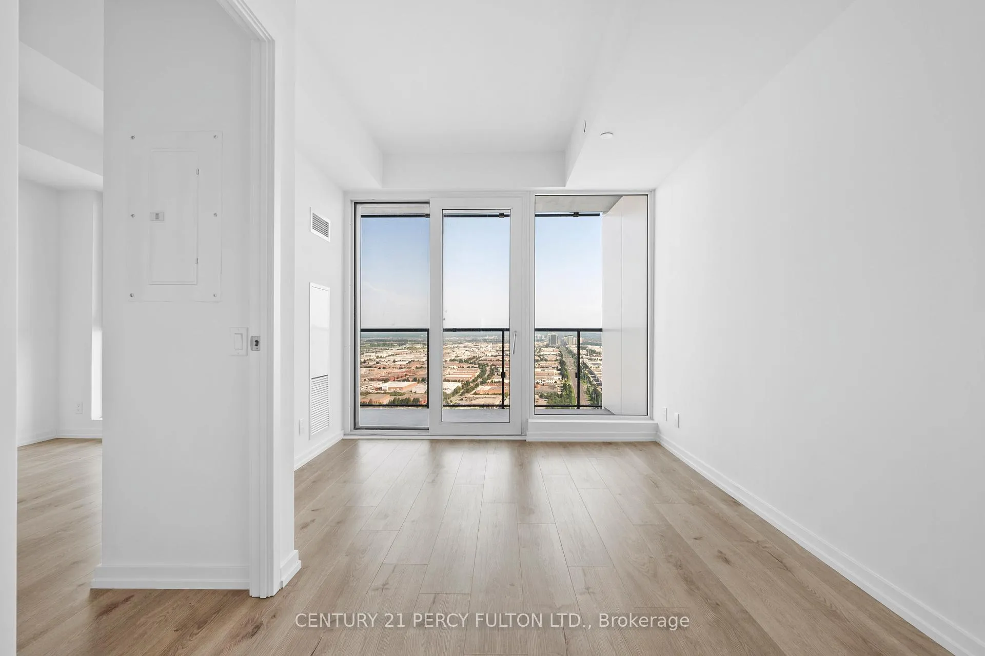 Photo 23 of Unit 4207, 7890 Jane Street, Vaughan, Vaughan Corporate Centre — HOMEH