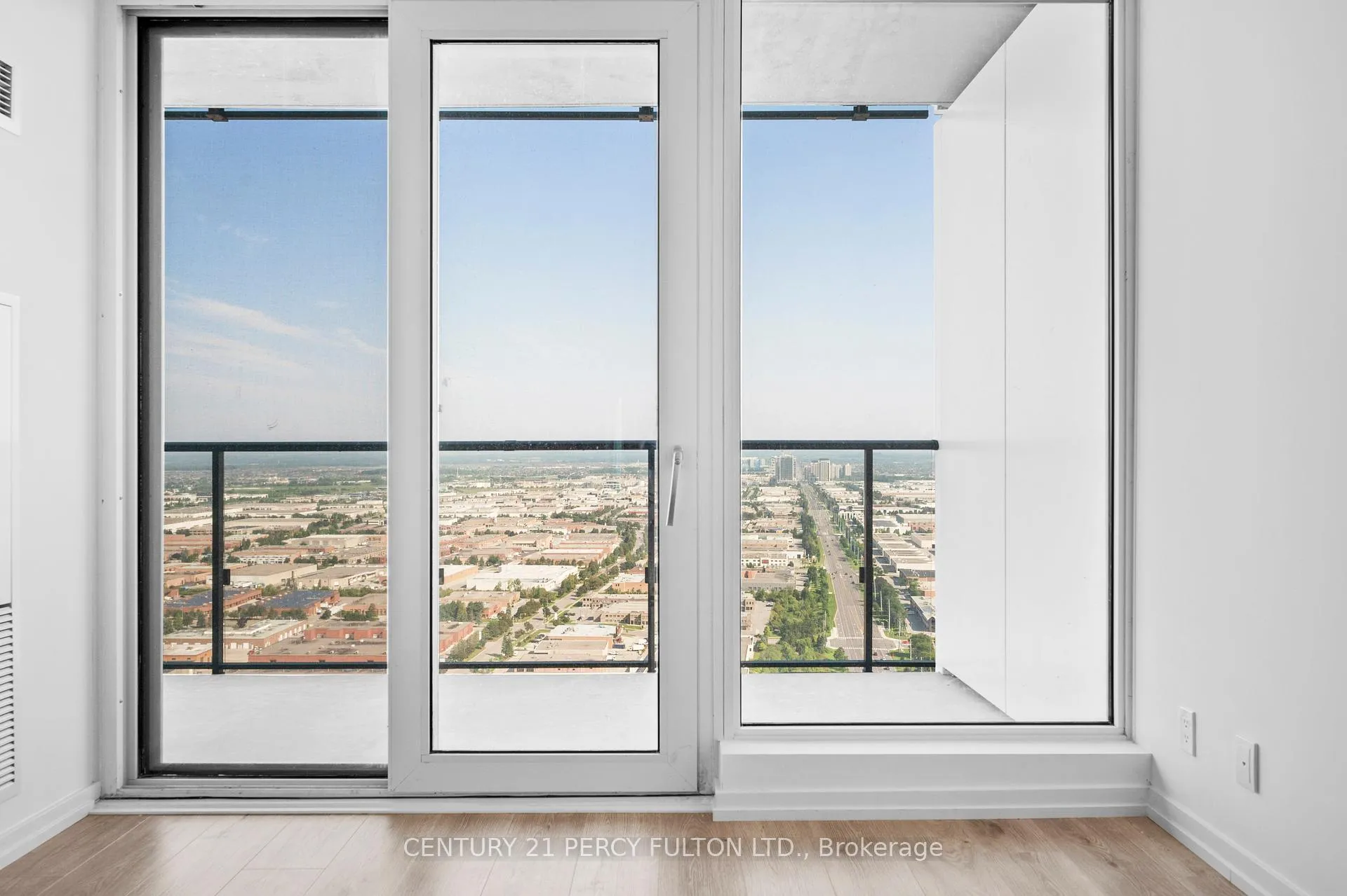 Photo 27 of Unit 4207, 7890 Jane Street, Vaughan, Vaughan Corporate Centre — HOMEH