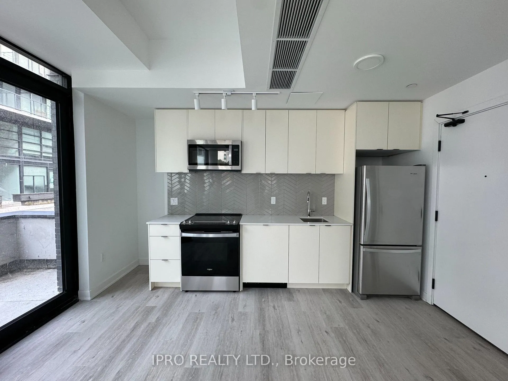 Photo 5 of Unit 137, 1612 Charles Street, Whitby, Port Whitby — HOMEH